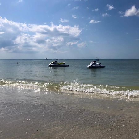 Emerald Gold Boat, 52 Foot Luxury Water Adventure Clearwater Beach Hotel Exterior foto