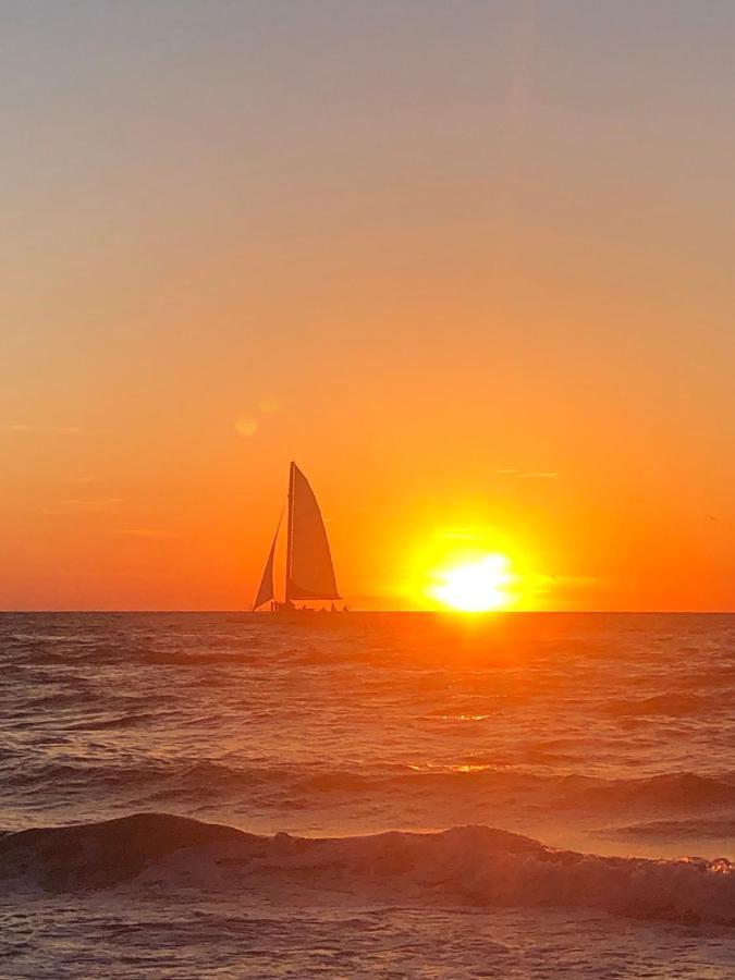 Emerald Gold Boat, 52 Foot Luxury Water Adventure Clearwater Beach Hotel Exterior foto